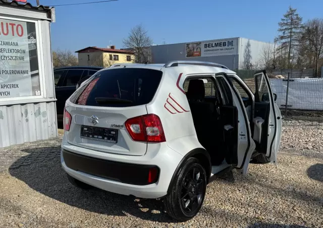 SUZUKI Ignis 