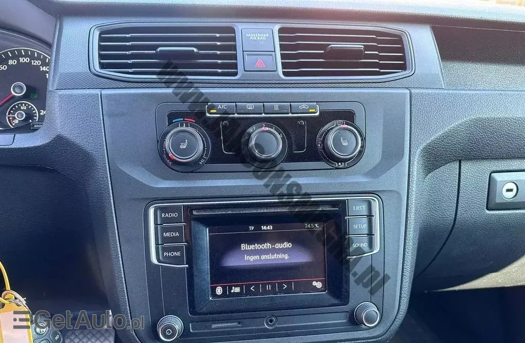 VOLKSWAGEN Caddy California 