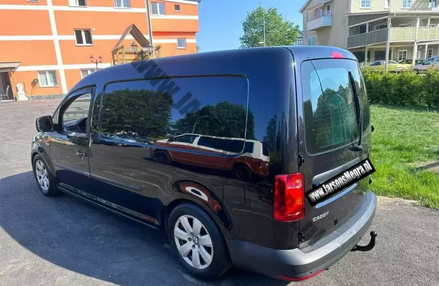 VOLKSWAGEN Caddy California 