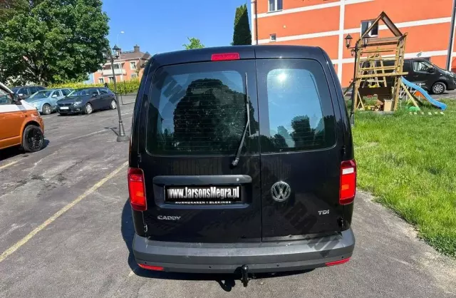 VOLKSWAGEN Caddy California 
