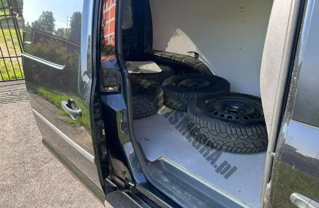 VOLKSWAGEN Caddy California 