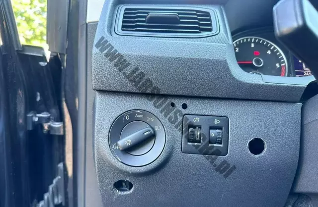 VOLKSWAGEN Caddy California 