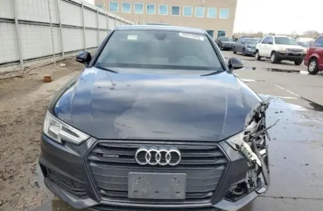 AUDI A4 