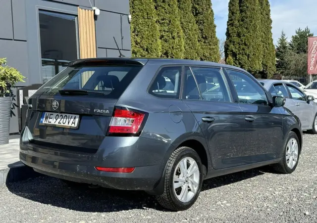 SKODA Fabia 1.0 TSI Style