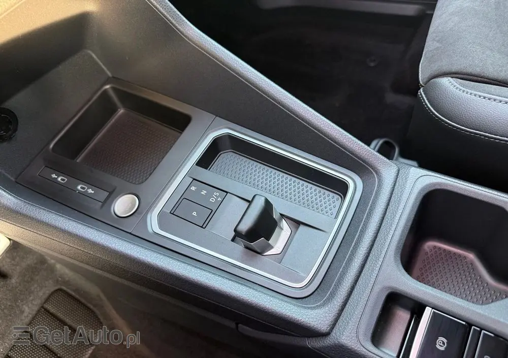 VOLKSWAGEN Caddy 2.0 TDI Style DSG