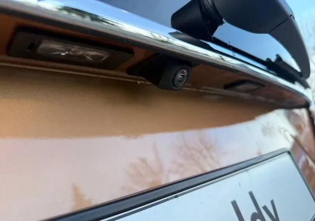 VOLKSWAGEN Caddy 2.0 TDI Style DSG