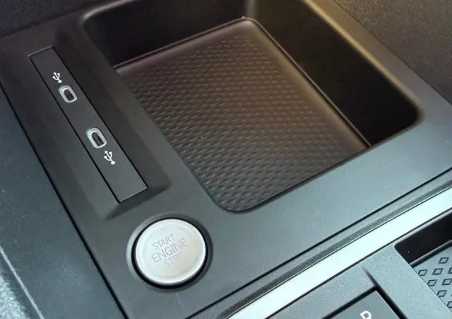 VOLKSWAGEN Caddy 2.0 TDI Style DSG