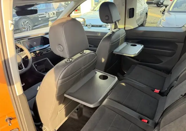 VOLKSWAGEN Caddy 2.0 TDI Style DSG