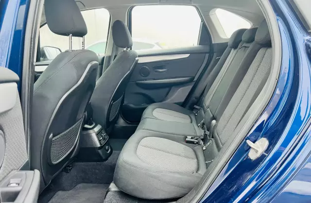 BMW Seria 2 218d (150 KM)