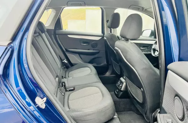 BMW Seria 2 218d (150 KM)