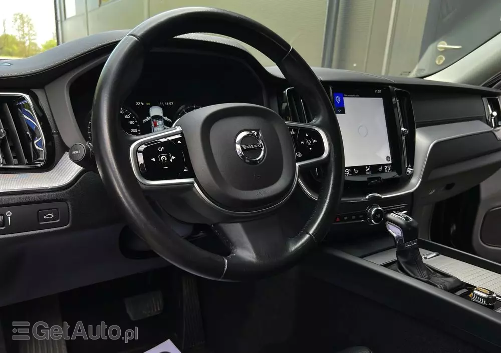 VOLVO XC 60 T5 Inscription
