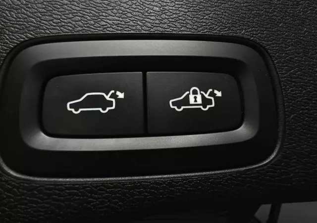 VOLVO XC 60 T5 Inscription