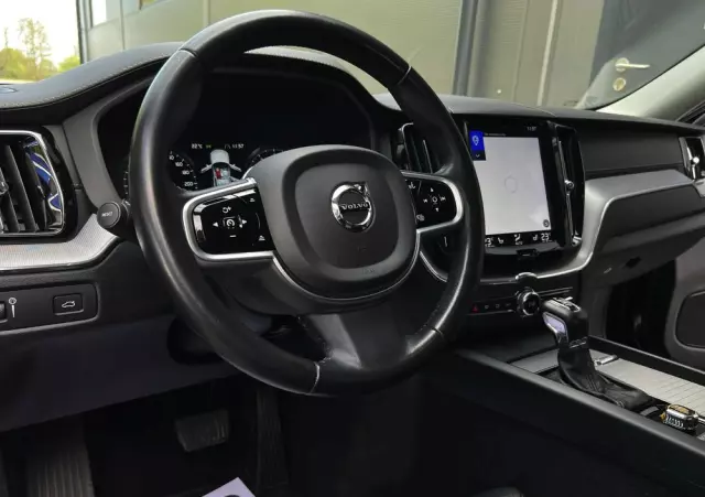 VOLVO XC 60 T5 Inscription