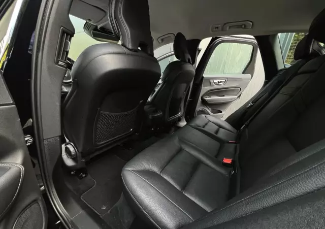VOLVO XC 60 T5 Inscription