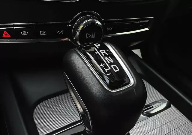 VOLVO XC 60 T5 Inscription