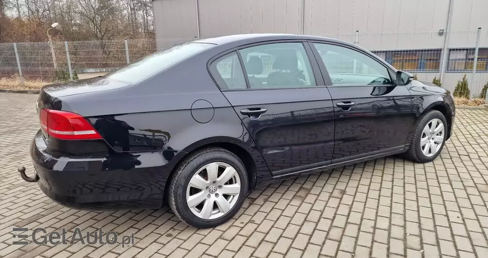 VOLKSWAGEN Passat 1.6 TDI BlueMotion Technology Business Edition