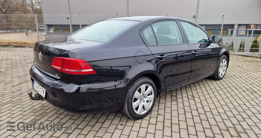 VOLKSWAGEN Passat 1.6 TDI BlueMotion Technology Business Edition