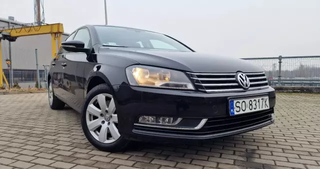 VOLKSWAGEN Passat 1.6 TDI BlueMotion Technology Business Edition