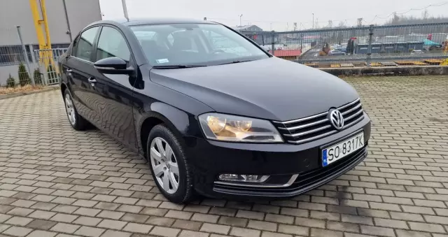 VOLKSWAGEN Passat 1.6 TDI BlueMotion Technology Business Edition