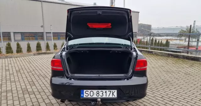 VOLKSWAGEN Passat 1.6 TDI BlueMotion Technology Business Edition