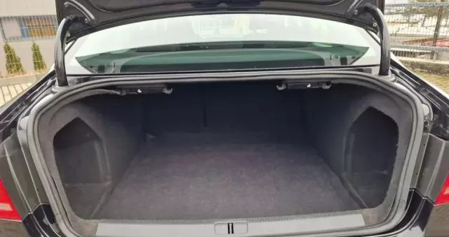 VOLKSWAGEN Passat 1.6 TDI BlueMotion Technology Business Edition