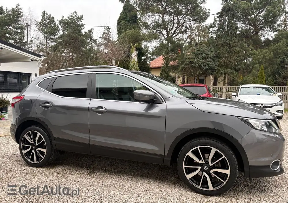 NISSAN Qashqai 1.6 DIG-T Acenta