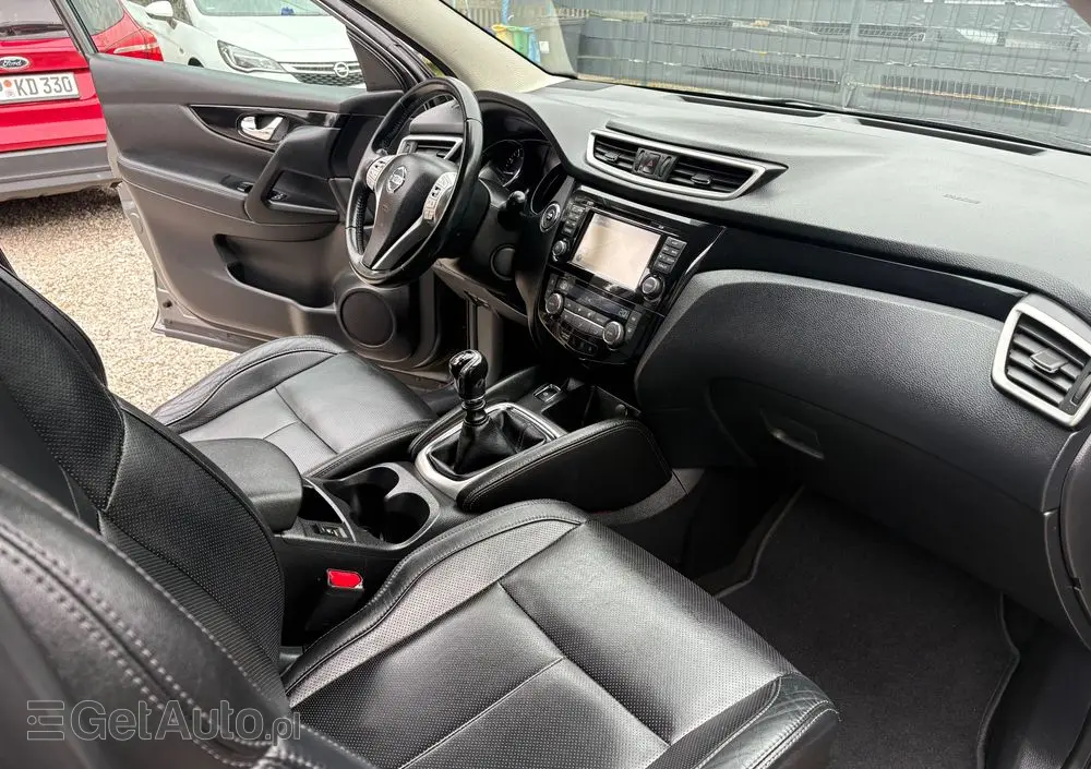 NISSAN Qashqai 1.6 DIG-T Acenta