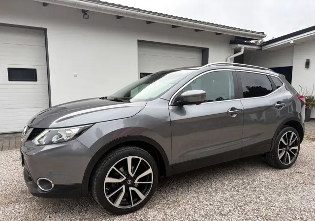 NISSAN Qashqai 1.6 DIG-T Acenta