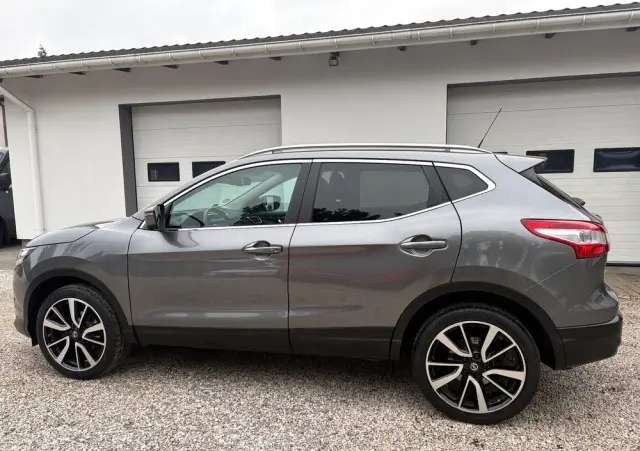NISSAN Qashqai 1.6 DIG-T Acenta