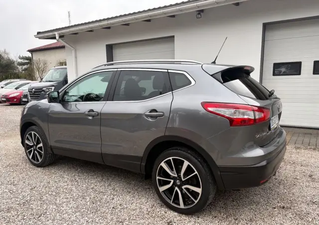 NISSAN Qashqai 1.6 DIG-T Acenta