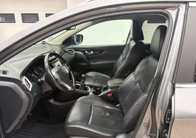 NISSAN Qashqai 1.6 DIG-T Acenta