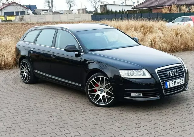 AUDI A6 
