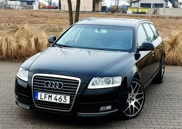 AUDI A6 