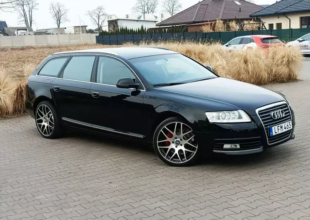 AUDI A6 