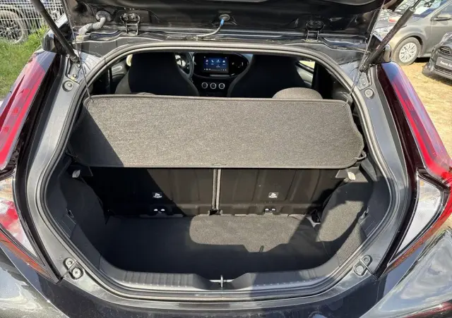 TOYOTA Aygo X 1.0 VVT-i Style CVT