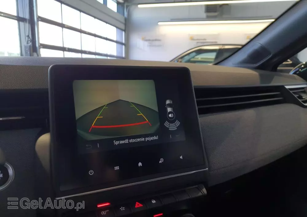 RENAULT Clio 1.0 TCe Techno