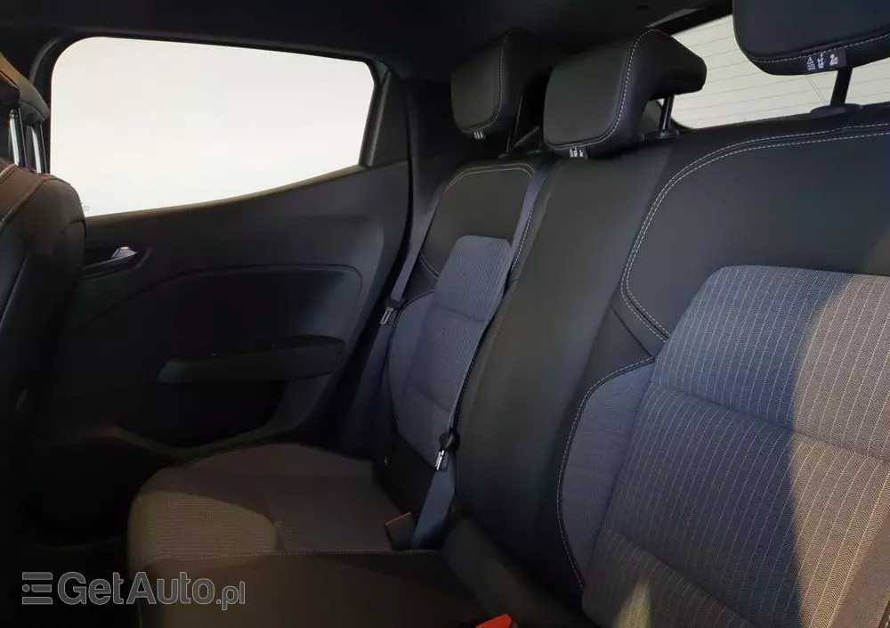 RENAULT Clio 1.0 TCe Techno