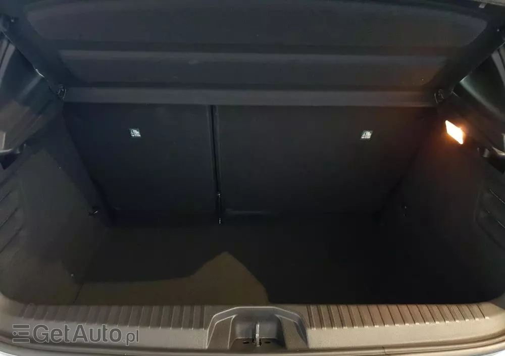 RENAULT Clio 1.0 TCe Techno