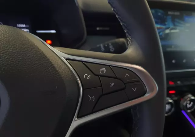 RENAULT Clio 1.0 TCe Techno