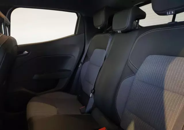 RENAULT Clio 1.0 TCe Techno