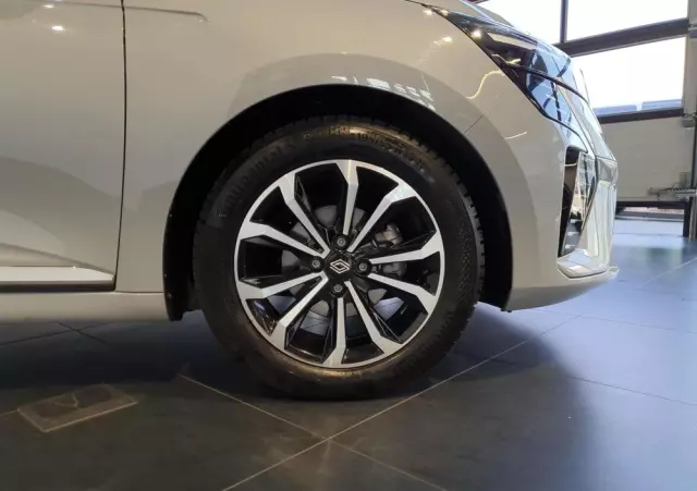 RENAULT Clio 1.0 TCe Techno