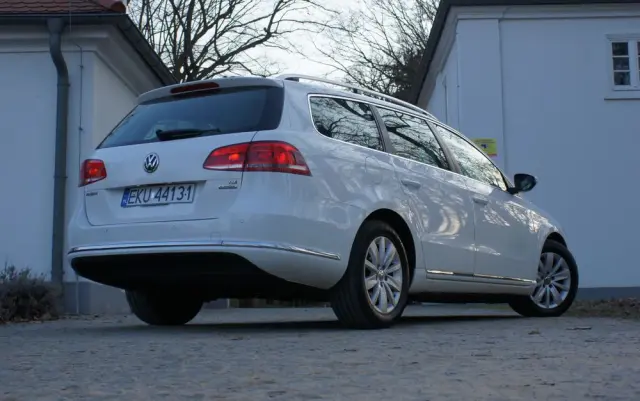 VOLKSWAGEN Passat 1.6 TDI Business Line
