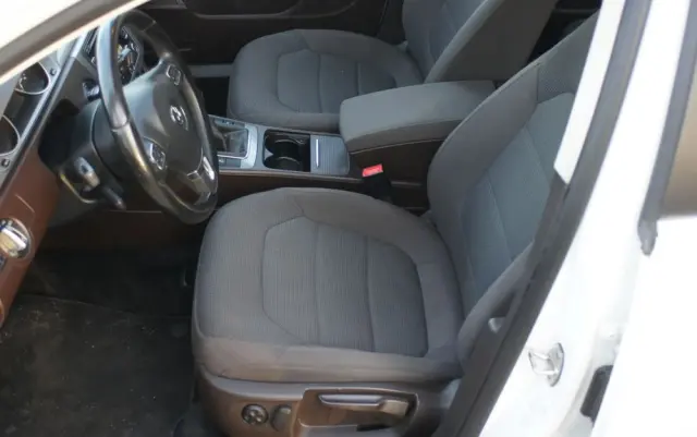 VOLKSWAGEN Passat 1.6 TDI Business Line