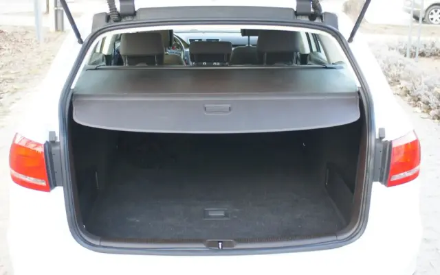 VOLKSWAGEN Passat 1.6 TDI Business Line