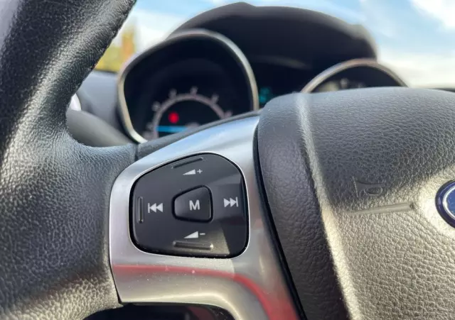 FORD Fiesta 1.0 Start-Stop Trend