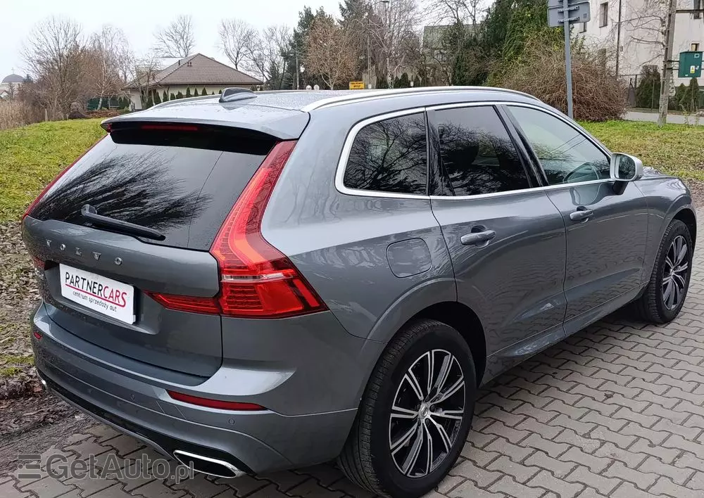 VOLVO XC 60 D4 AWD Geartronic RDesign