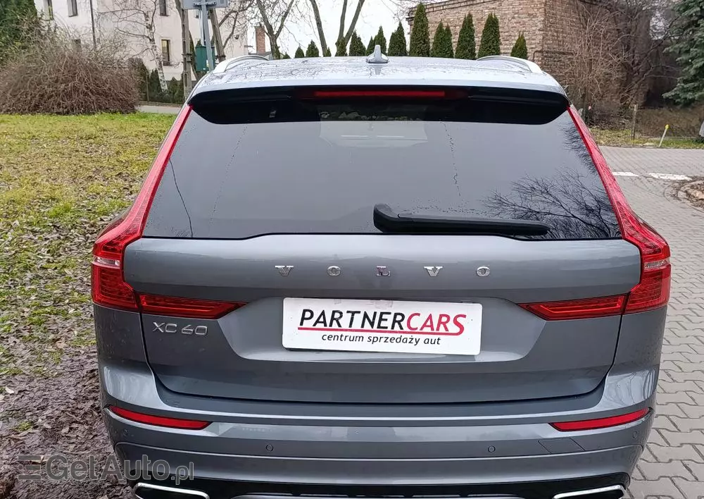 VOLVO XC 60 D4 AWD Geartronic RDesign