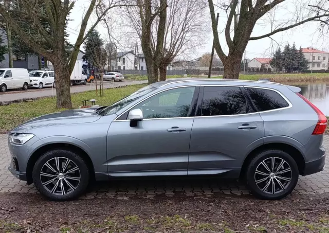 VOLVO XC 60 D4 AWD Geartronic RDesign