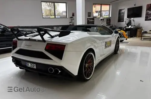 LAMBORGHINI Gallardo 