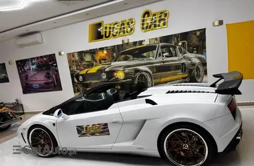 LAMBORGHINI Gallardo 